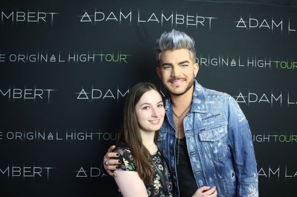 Créditos: Adam Lambert Fans
