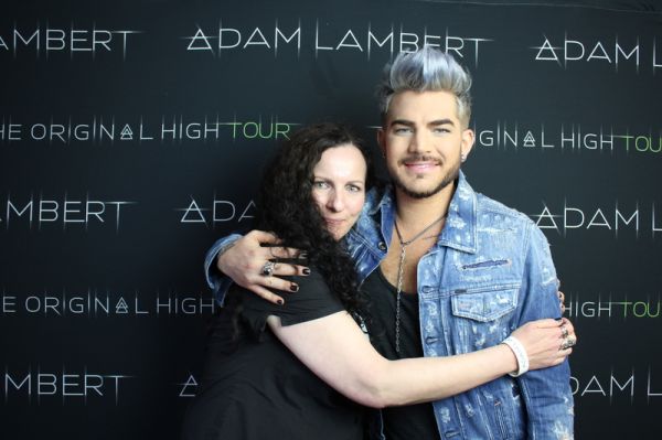 Créditos: Adam Lambert Fans
