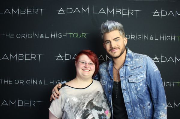 Créditos: Adam Lambert Fans
