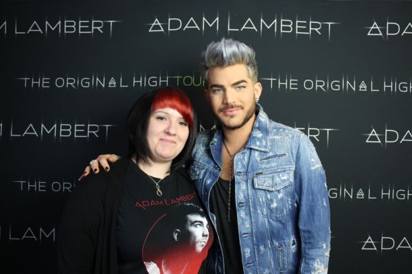 Créditos: Adam Lambert Fans
