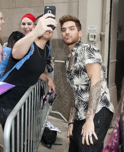 Créditos: @adamlambert_pic
