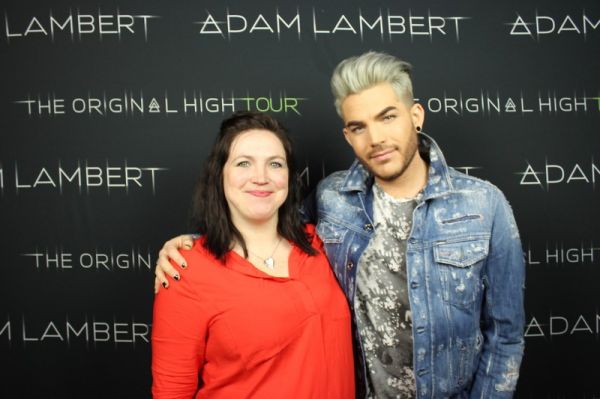 Créditos: Adam Lambert Fans
