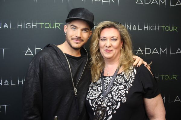 Créditos: Adam Lambert Fans
