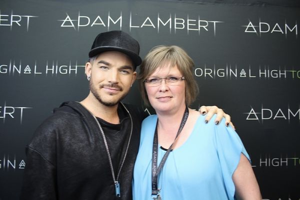 Créditos: Adam Lambert Fans
