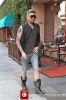 adam-lambert-adam-lambert-in-beverly-hills_4162935.jpg