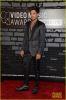 adam-lambert-mtv-vmas-2013-red-carpet-04.jpg