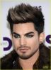 adam-lambert-vh1-divas-host-09.jpg