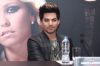 ngat-ngay-ve-dep-hut-hon-cua-adam-lambert_28329.jpg