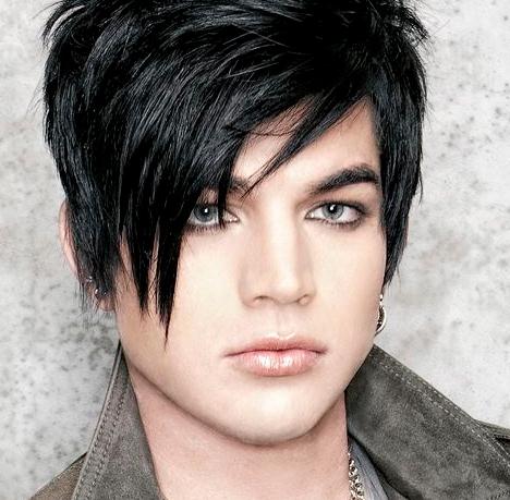 23;06
Créditos: Adam Lambert Photo Album / The Fuzzy Tube
