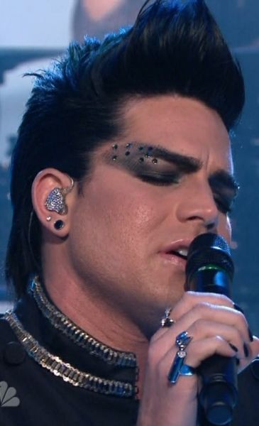 Adam-Lambert-Jay-Leno-Sleepwalker-01-2010-03-03.jpg