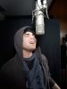 05-Adam-Lambert-studio_l.jpg